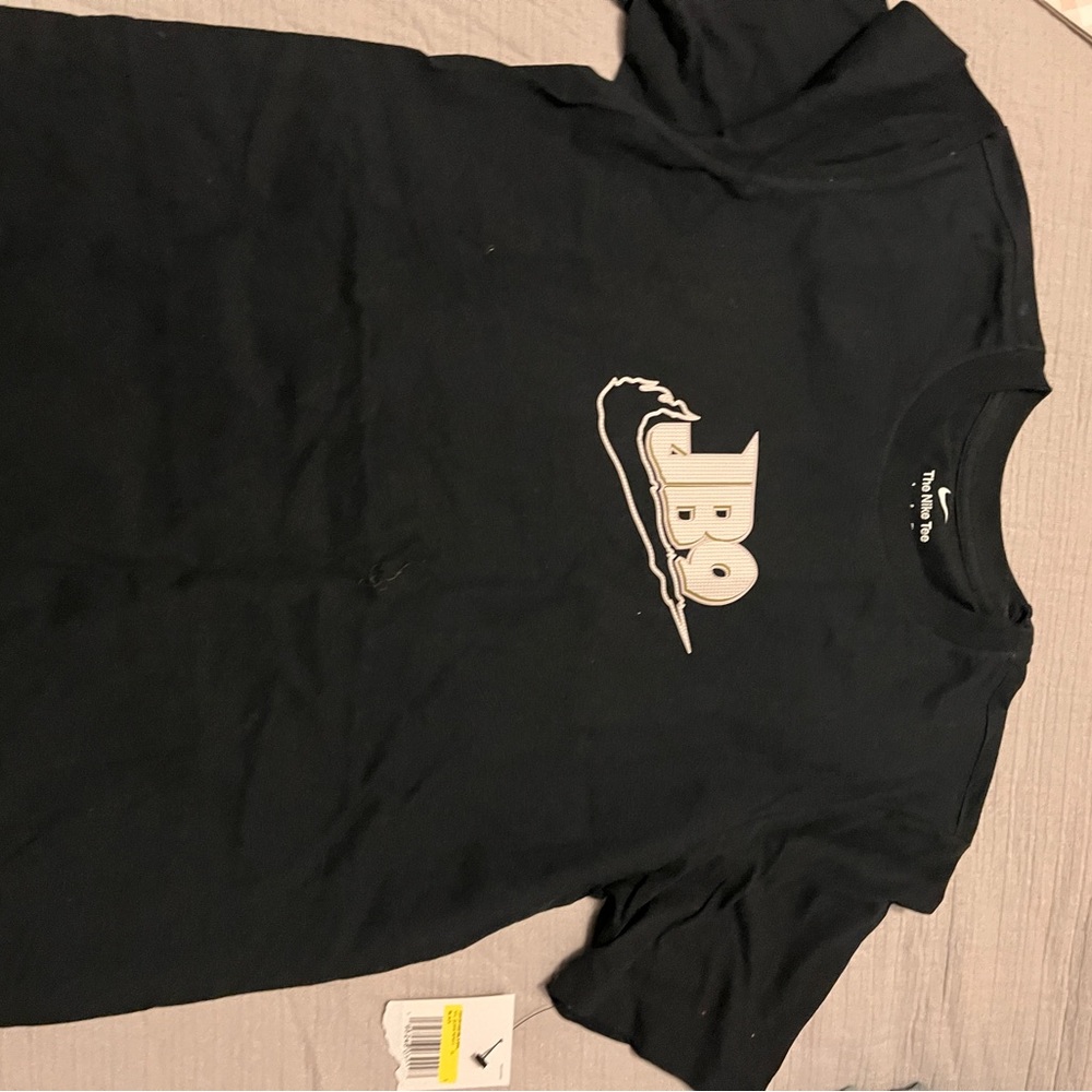 Nike Black T-Shirt with Bold Graphic